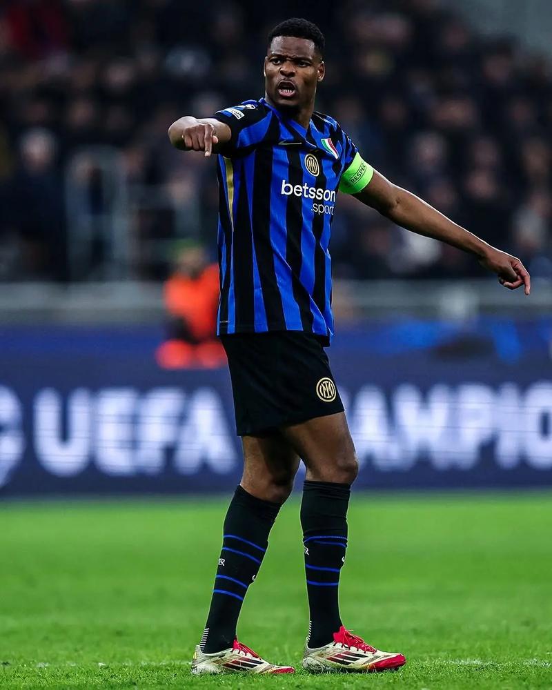 挪威汉堡店经理：给哈兰德送餐很有趣，希望他喜欢我们的汉堡