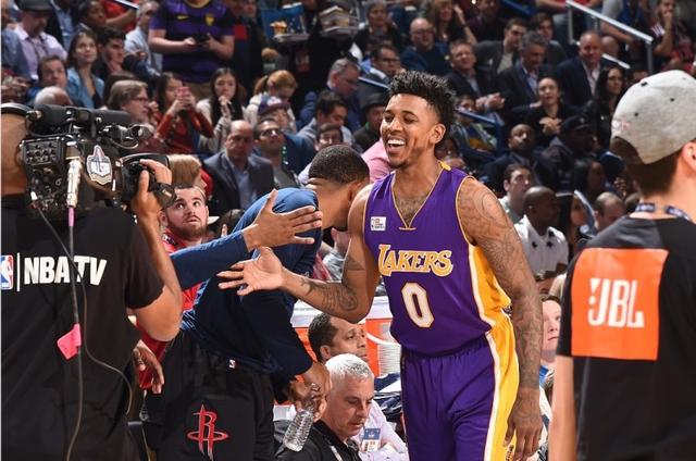 米体：巴洛特利的酒驾指控已撤销，但他还是会从事志愿工作（米体：巴洛特利酒驾指控被撤，仍将参与志愿服务）