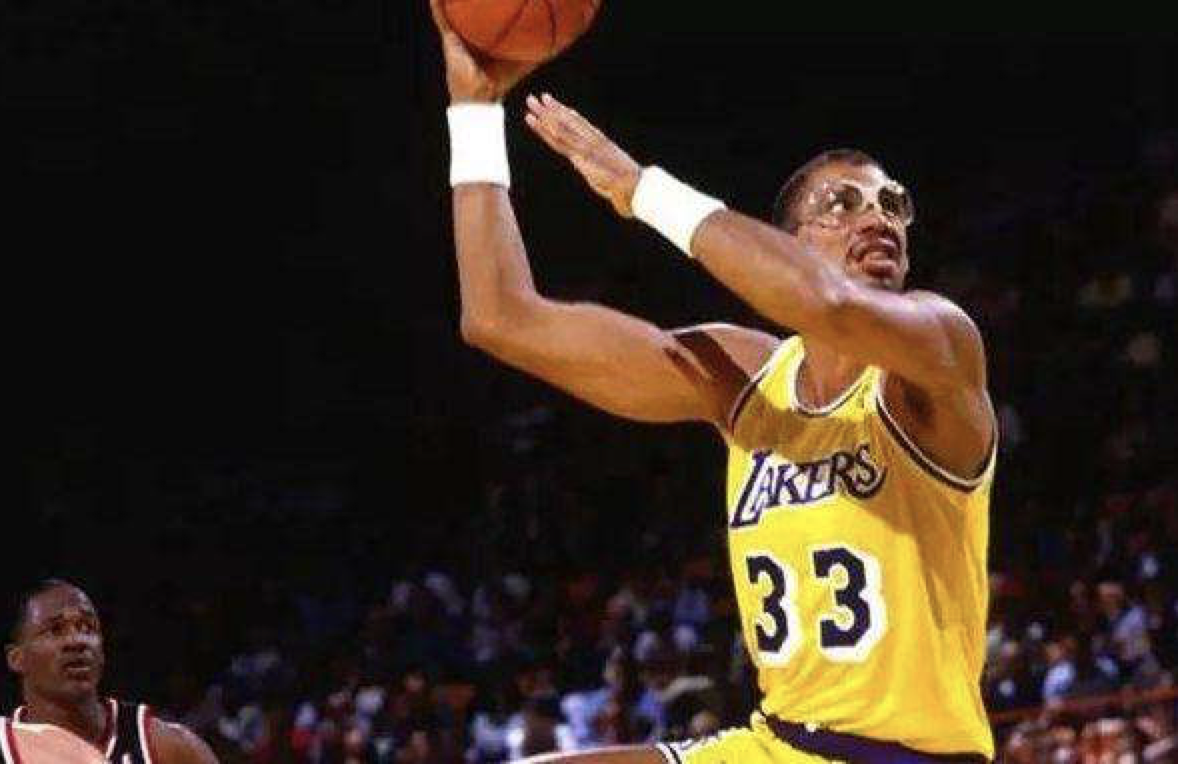 沙特队组织严密（沙特队战术纪律严整）