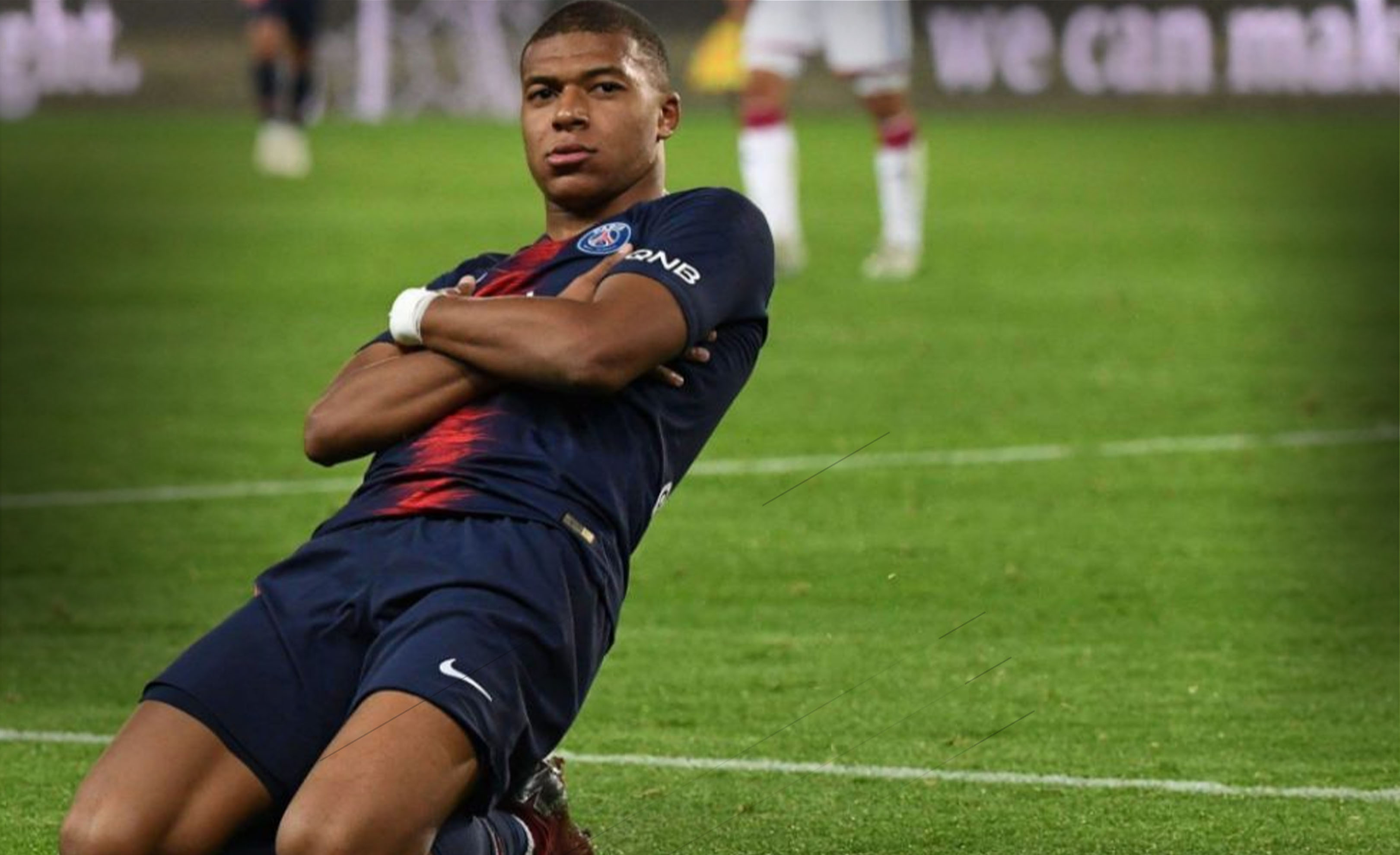 只差1球，维尼修斯欧冠进球数将追平卡卡，并列巴西球员第2位（再进一球，维尼修斯欧冠进球即可追平卡卡，升至巴西球员并列第2）