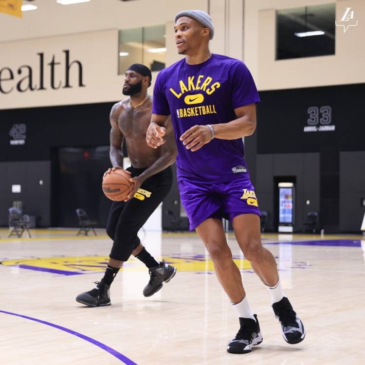 客场遭绝杀，北京国安提前一轮无缘亚冠二小组出线（客场补时遭绝杀，北京国安提前一轮告别亚冠二小组出线希望）