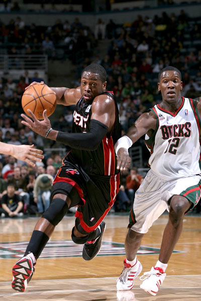 更展示了球 更展示了球